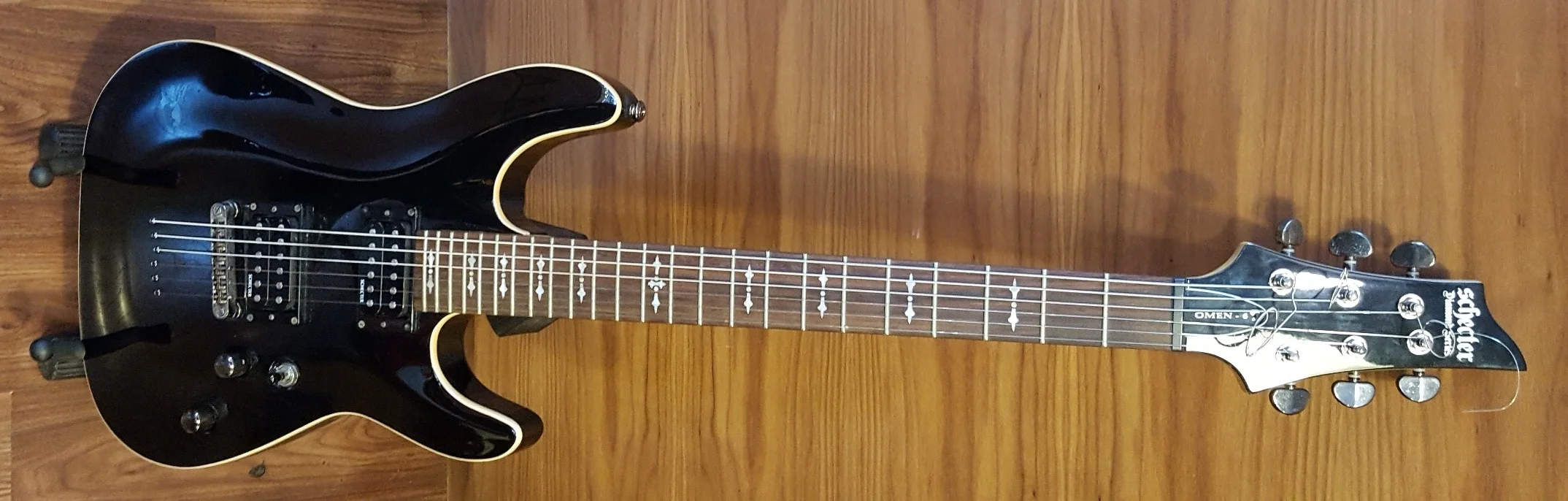 Schecter diamond series omen 6 — Glasgow Cross Music